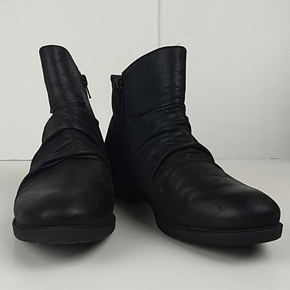 Beartraps Black Ankle Boots Size 8W - Picture 2 of 8